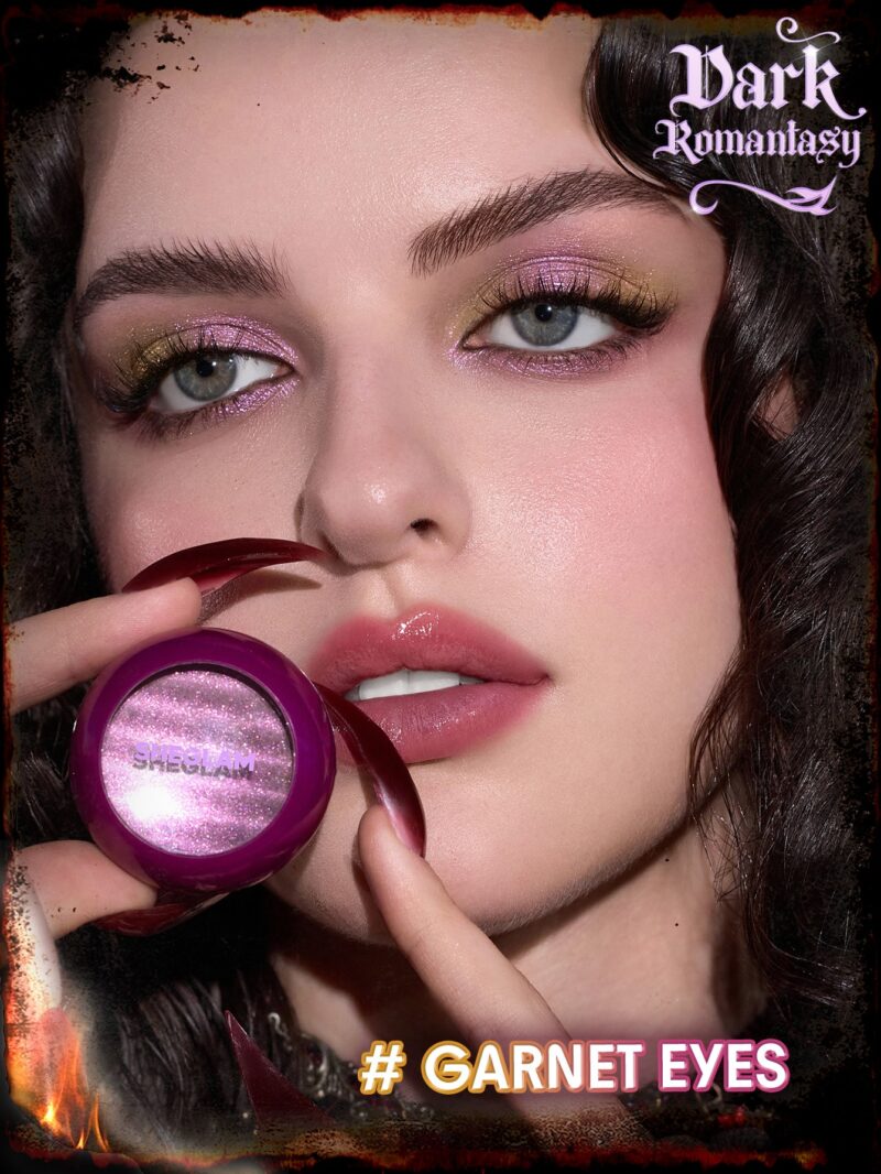 سایه چشم شیگلم دو کروم از کالکشن Dark Romantasy رنگ Garnet Eyes - تصویر 3